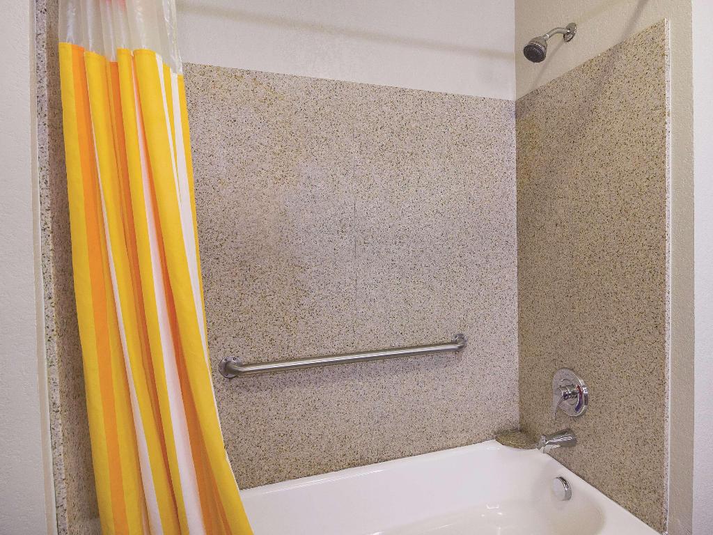La Quinta Inn & Suites Bowling Green