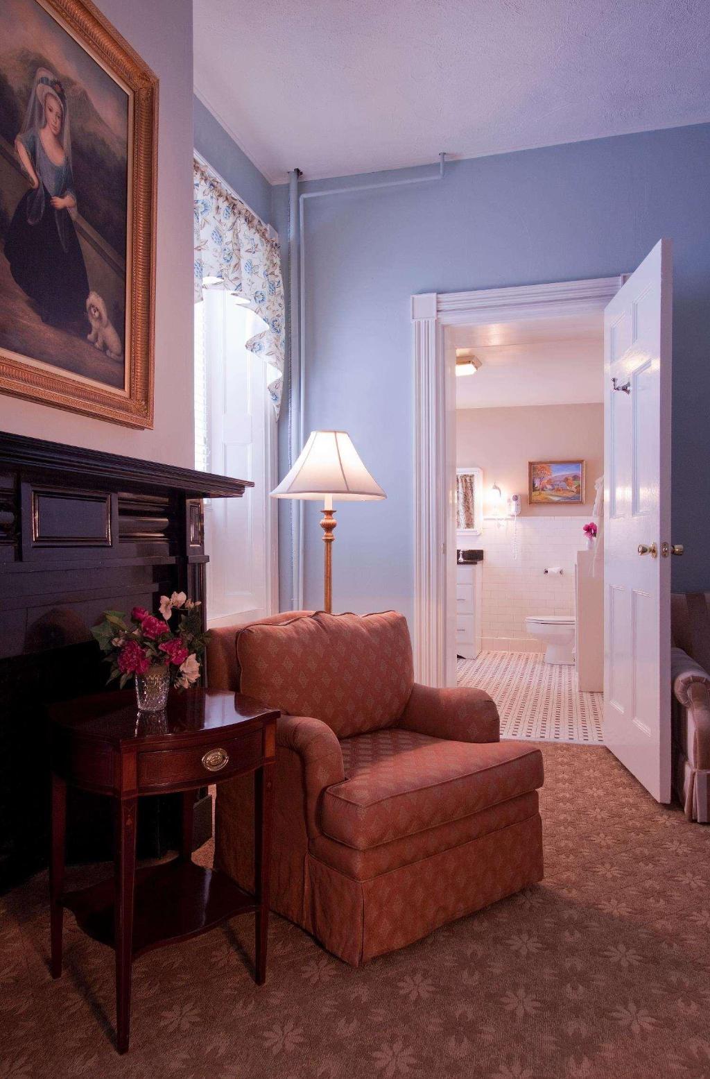 The Middlebury Inn