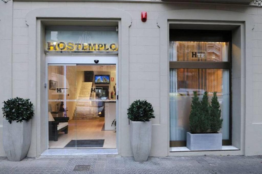 Hostemplo