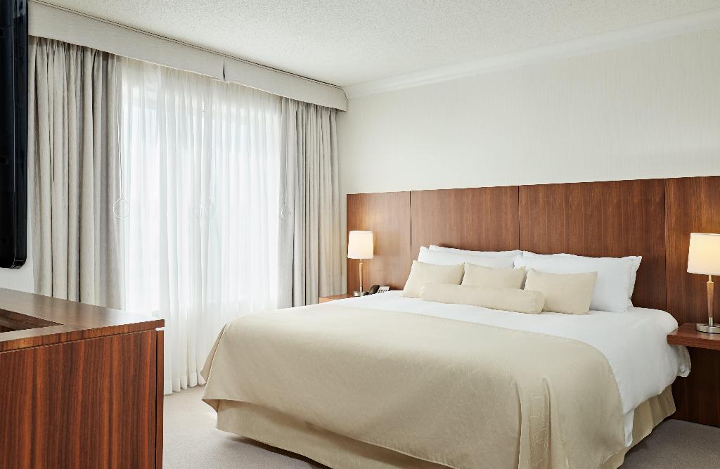Intercontinental Hotels Suites Hotel Cleveland IHG