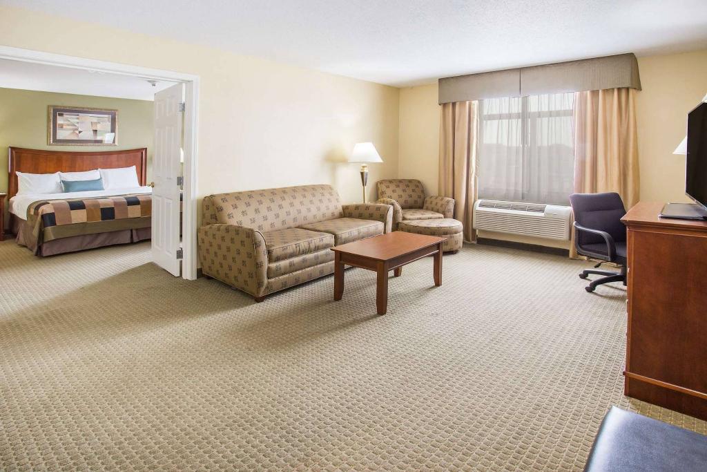 Best Western Plus Champaign Urbana Inn