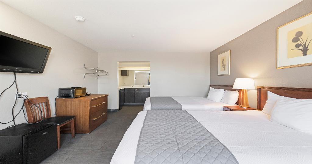 Budget Inn & Suites Stockton