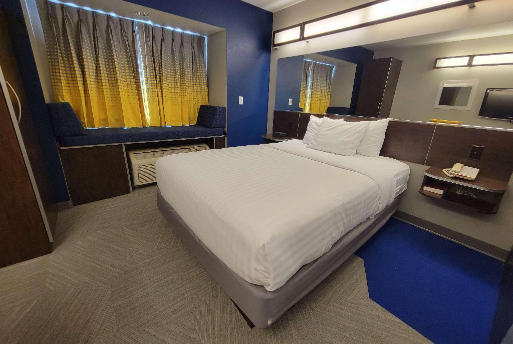 Microtel Inn & Suites By Wyndham Council Bluffs