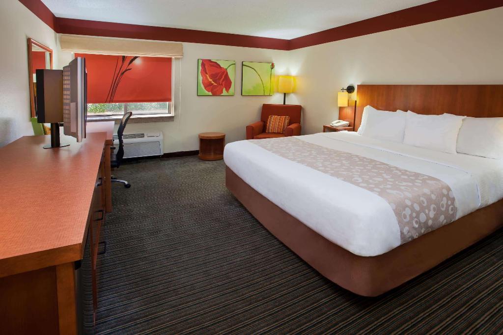 Travelodge by Wyndham Columbus State University