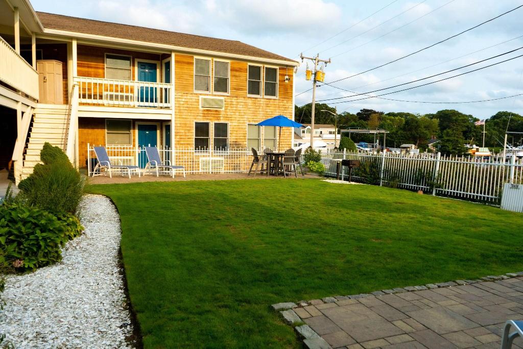 InnSeason Resorts HarborWalk