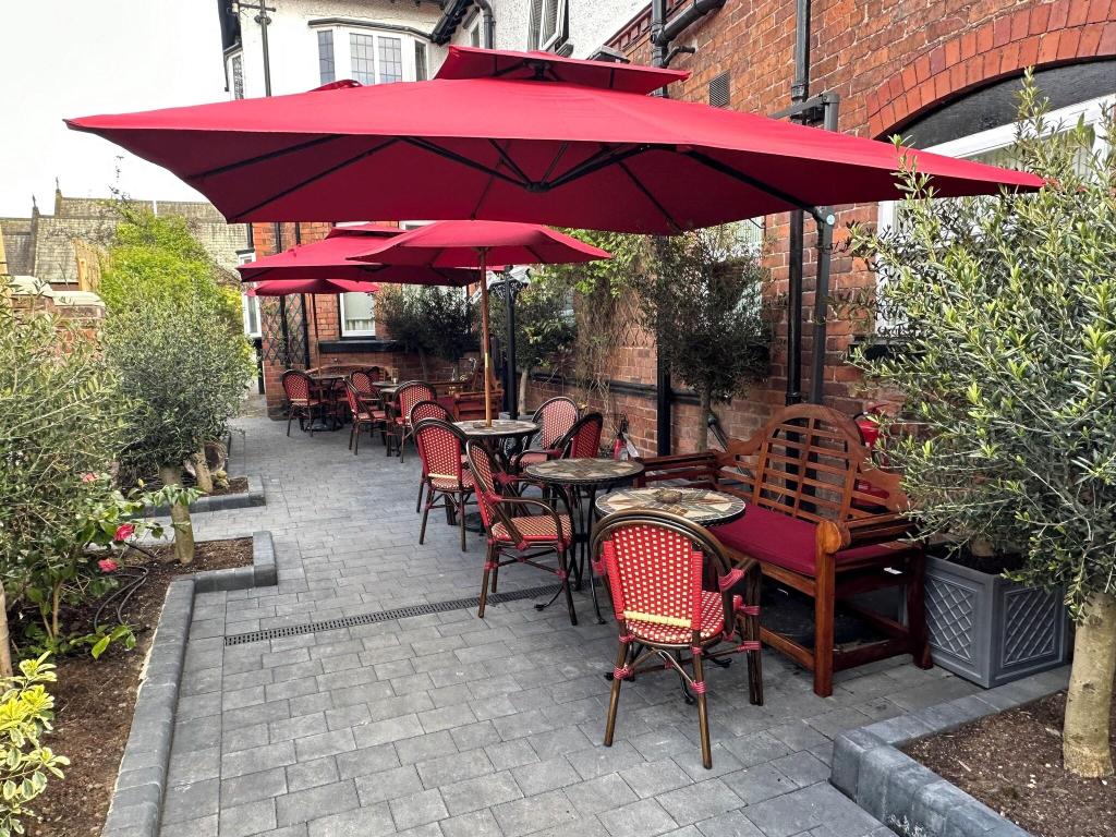 Chester Court Hotel