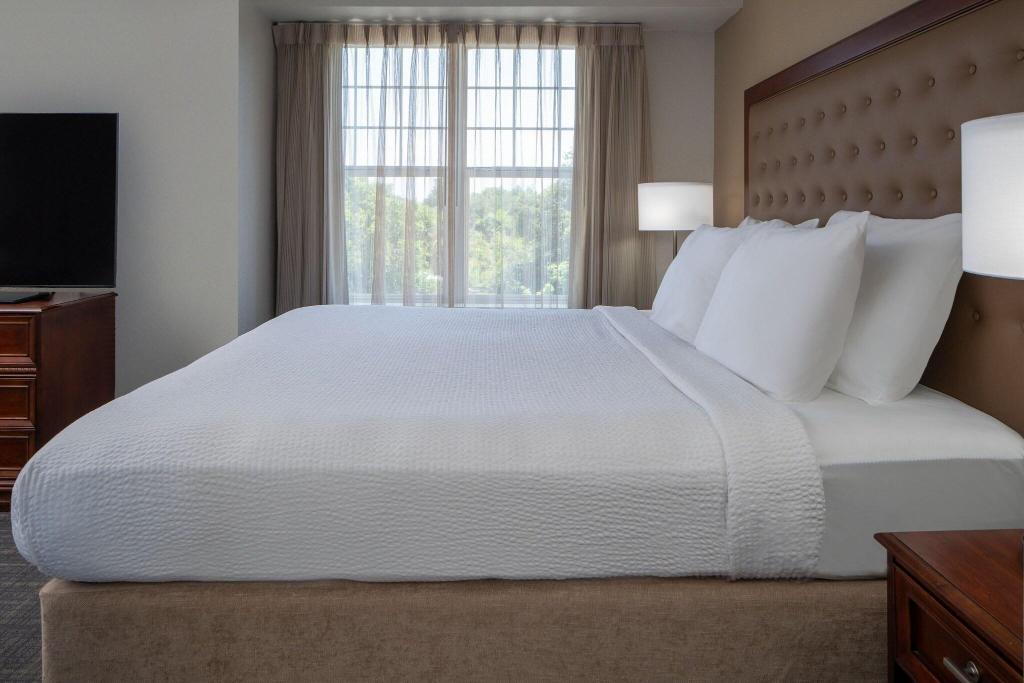Residence Inn Charleston DowntownRiverview