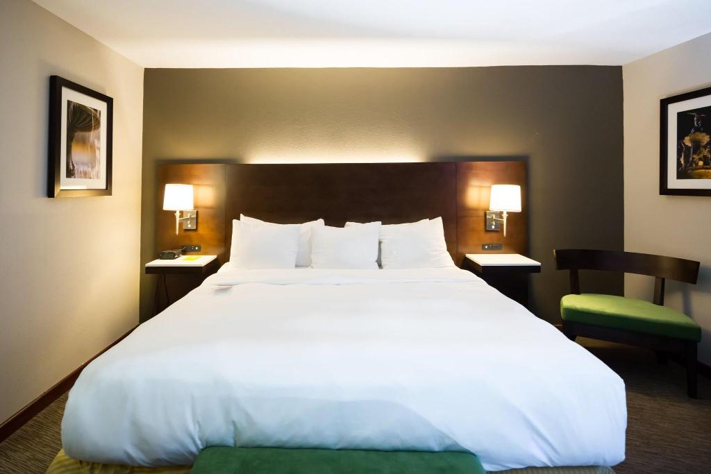 Radisson Cincinnati Riverfront