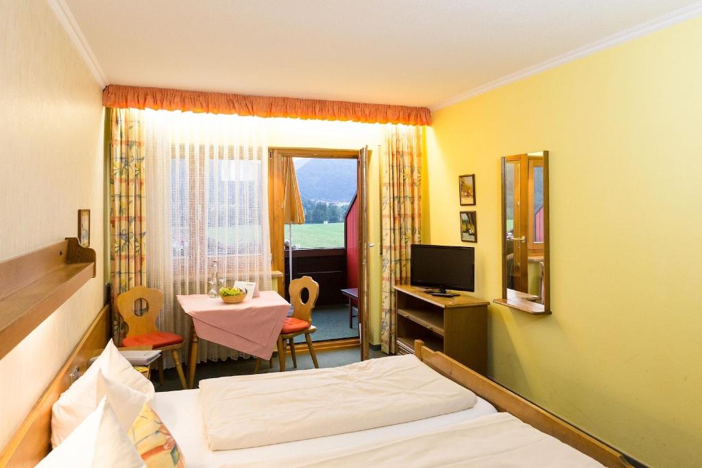 hotel-thumb