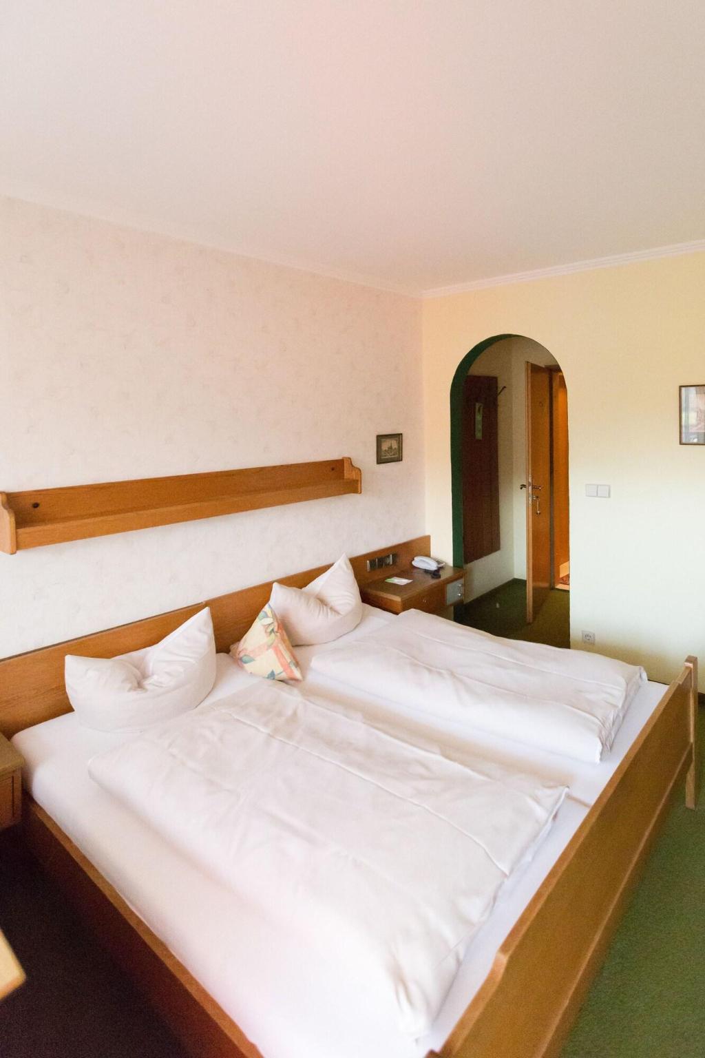 hotel-thumb