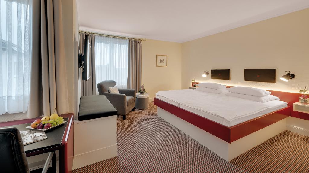 hotel-thumb
