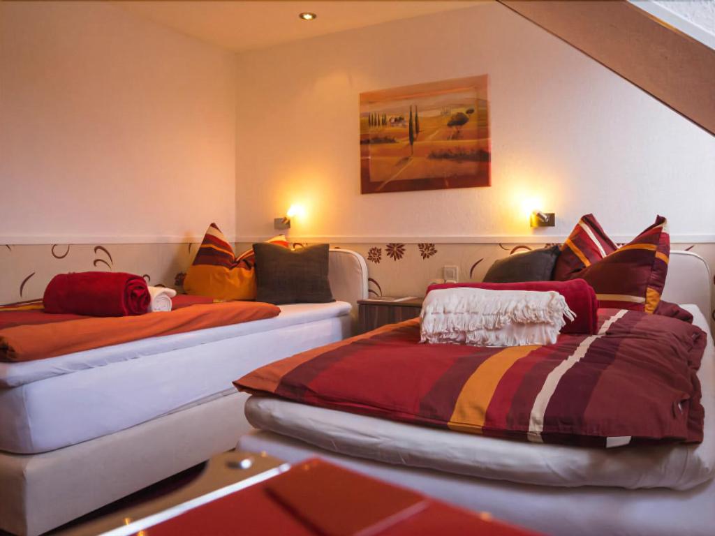 hotel-thumb