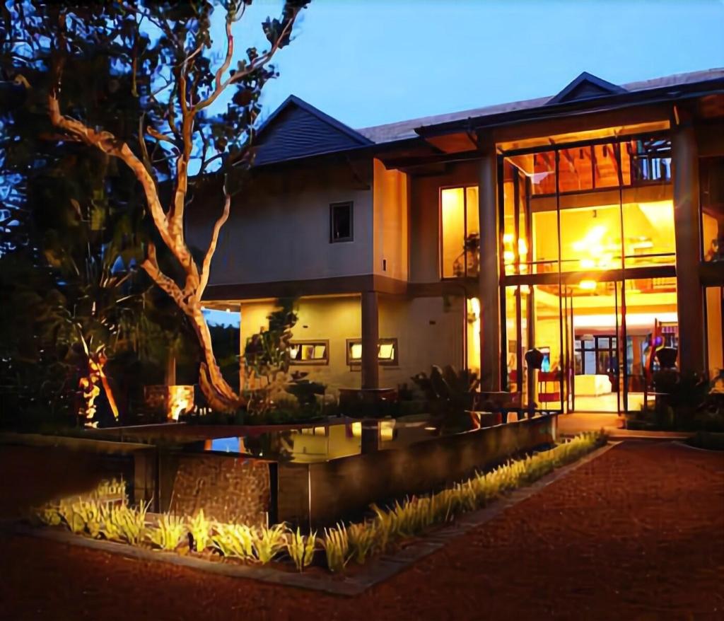 Coco De Mer Boutique Hotel - General view