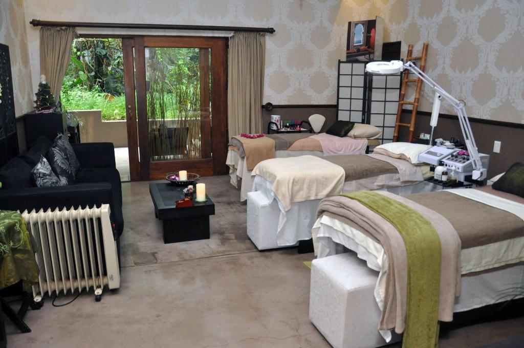 Coco De Mer Boutique Hotel - Sports and Entertainment