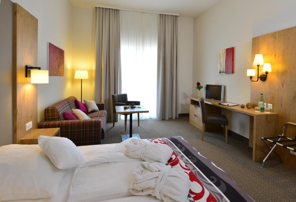 hotel-thumb