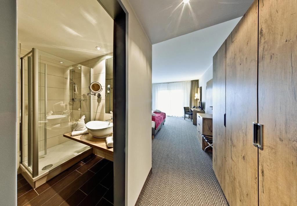 hotel-thumb