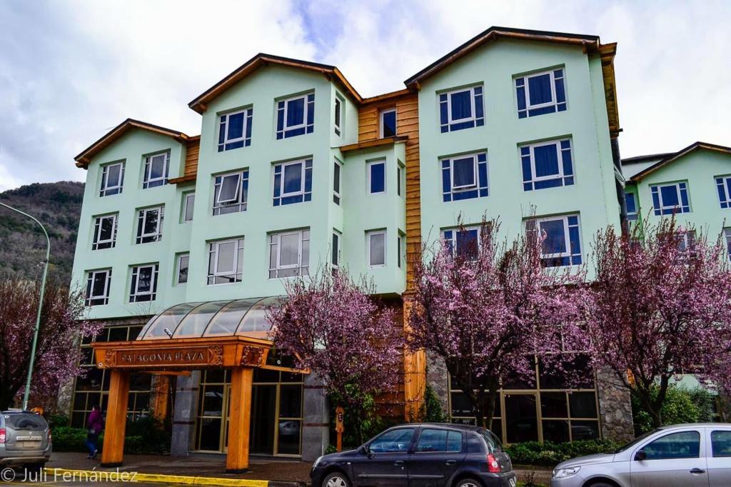 Patagonia Plaza, vista principal