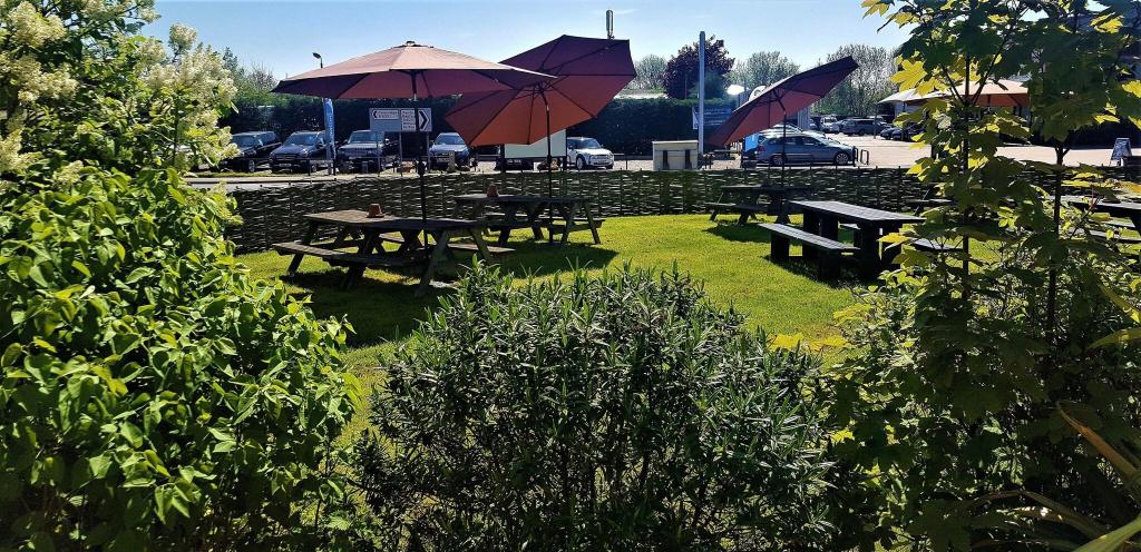 The White Horse Inn