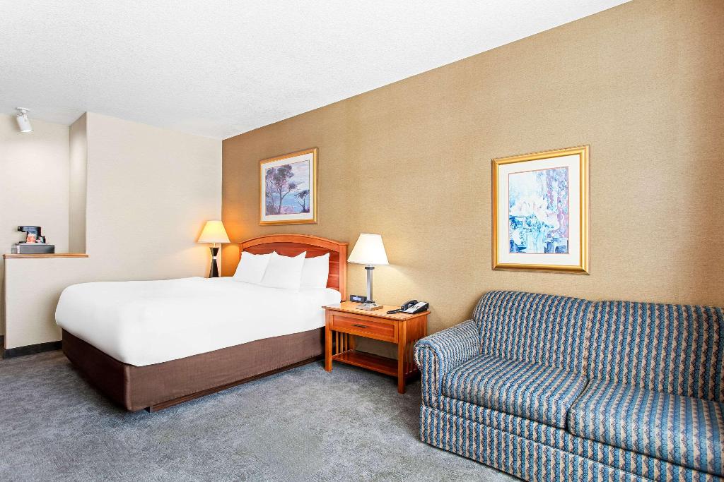 Comfort Inn & Suites I-25 Near Spaceport America