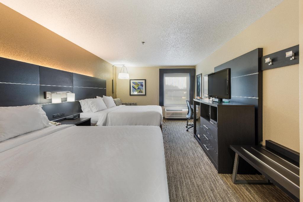 Holiday Inn Express London - I-70