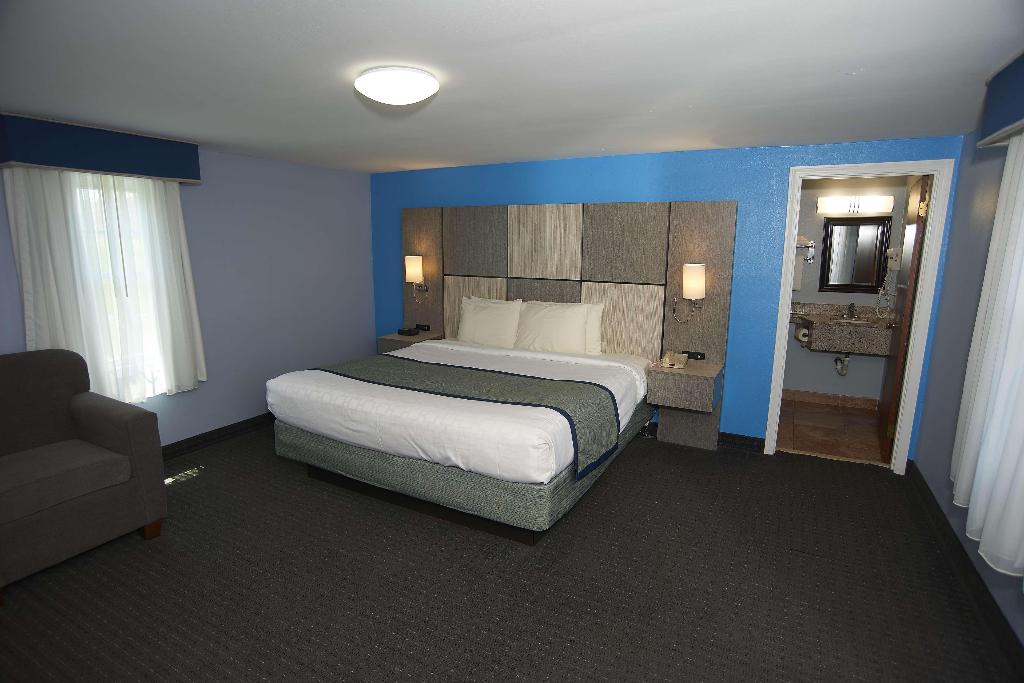 Sandwich Lodge & Resort