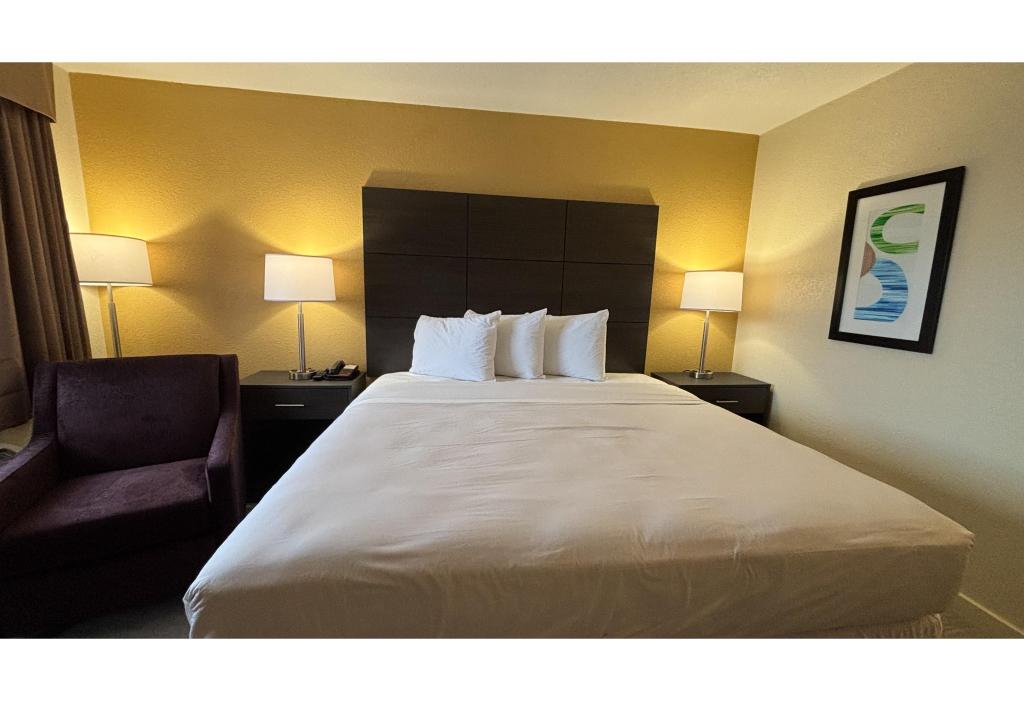 Studio 6 Suites Charlotte, Nc-Northlake