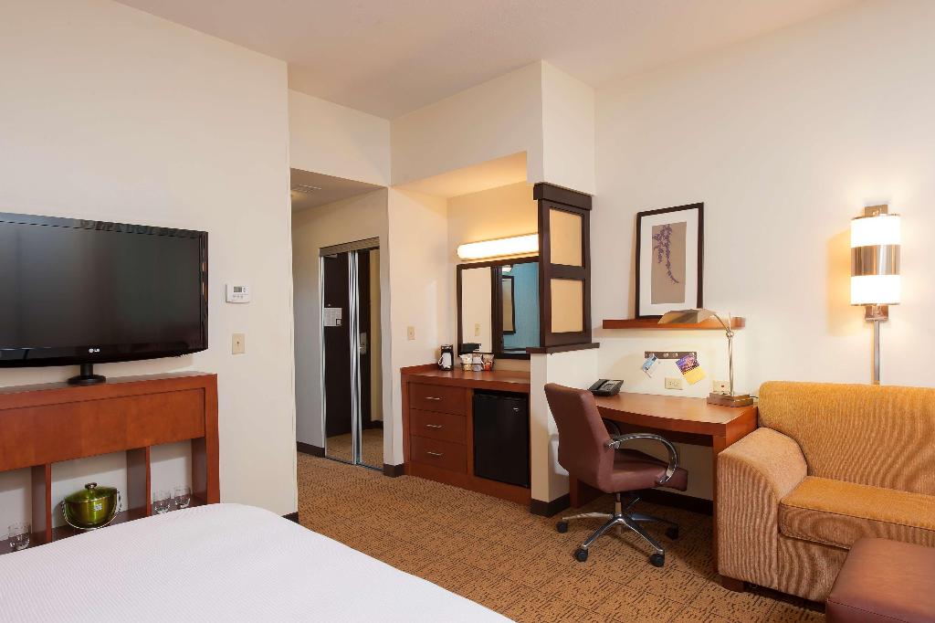 Hyatt Place Des Moines Downtown
