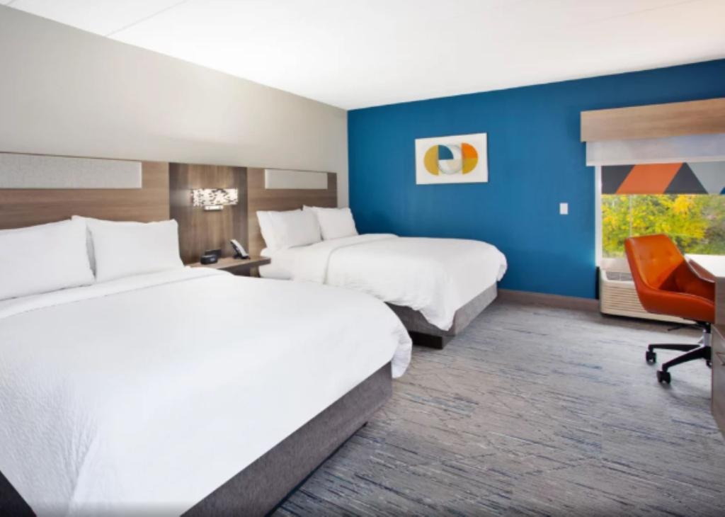 Holiday Inn Express & Suites Dover