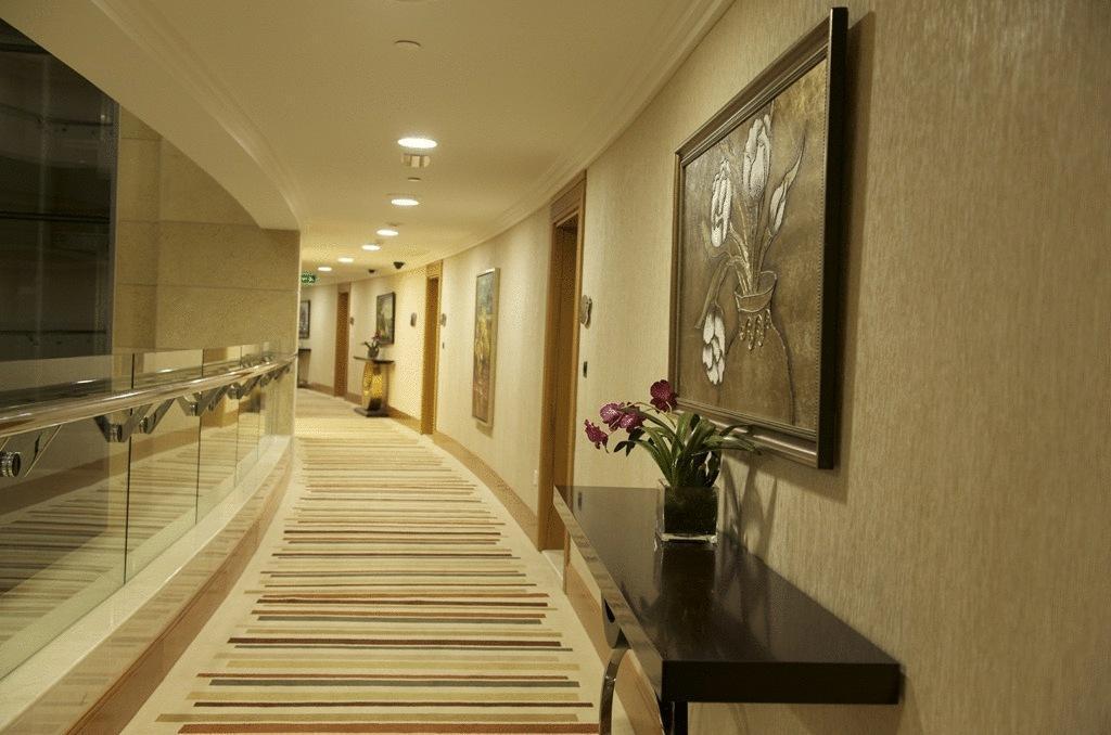 hotel-thumb