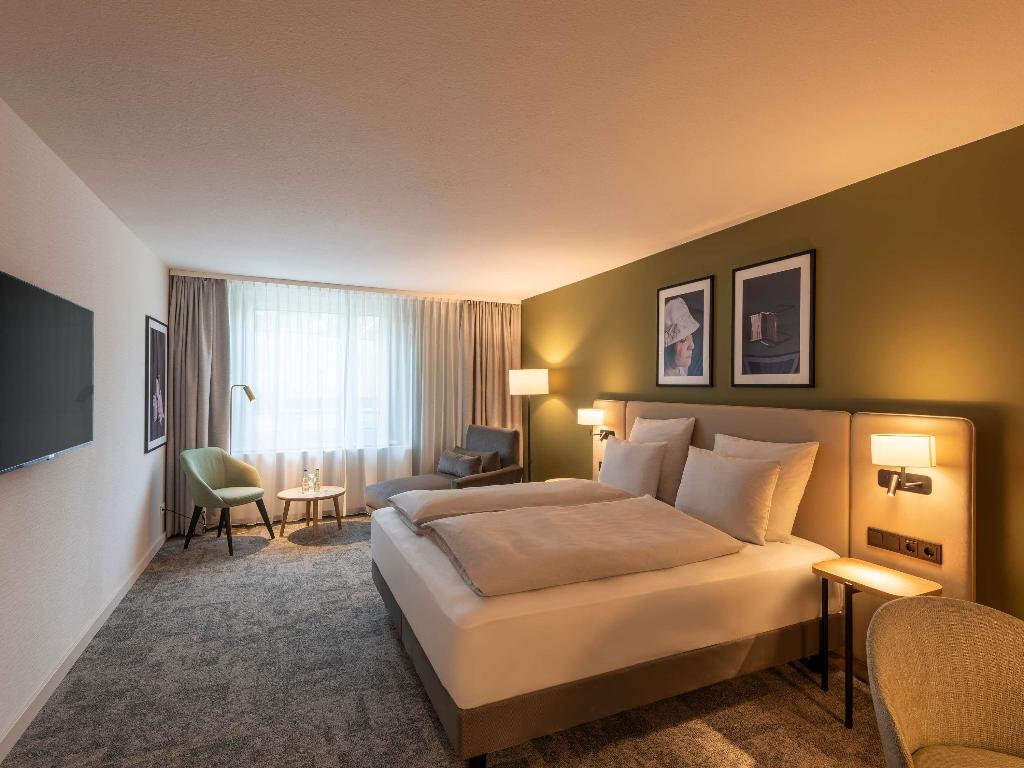 hotel-thumb