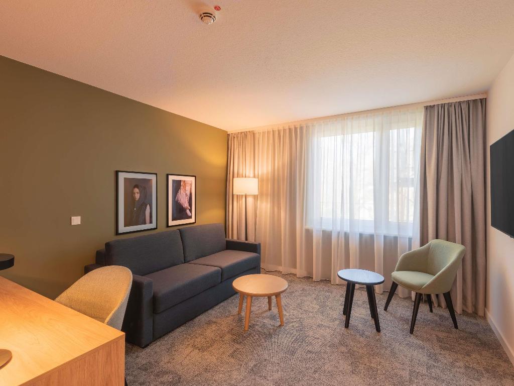 hotel-thumb