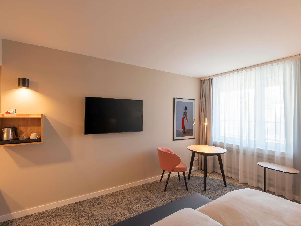 hotel-thumb