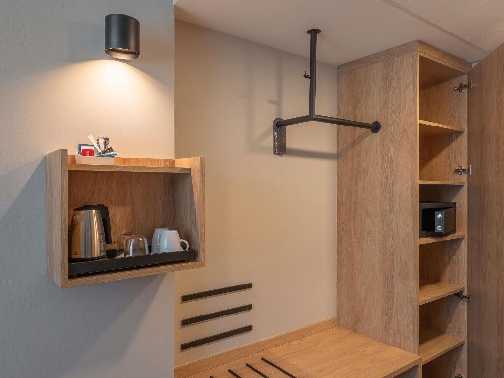 hotel-thumb
