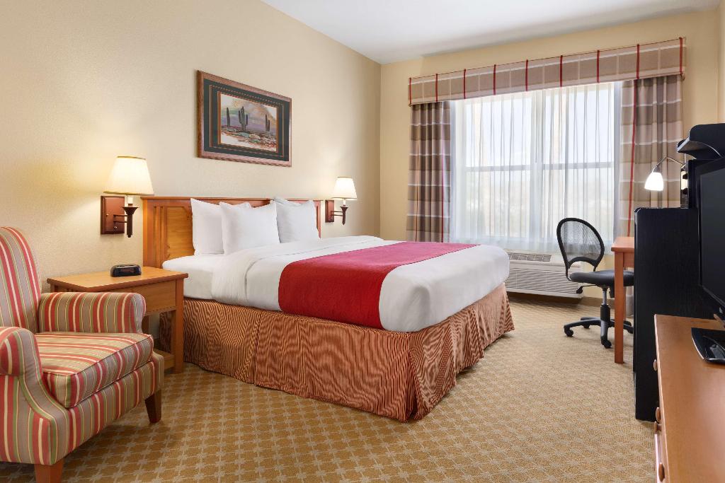 Country Inn & Suites by Radisson, Tucson Airport