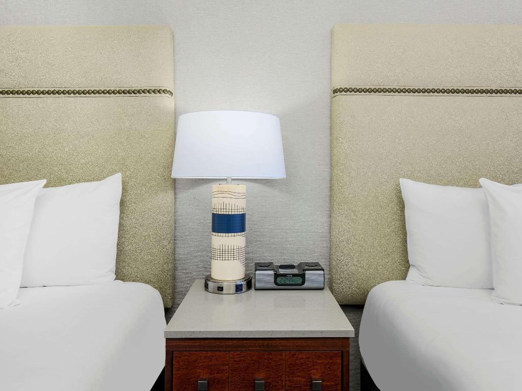 Hilton Richardson Dallas