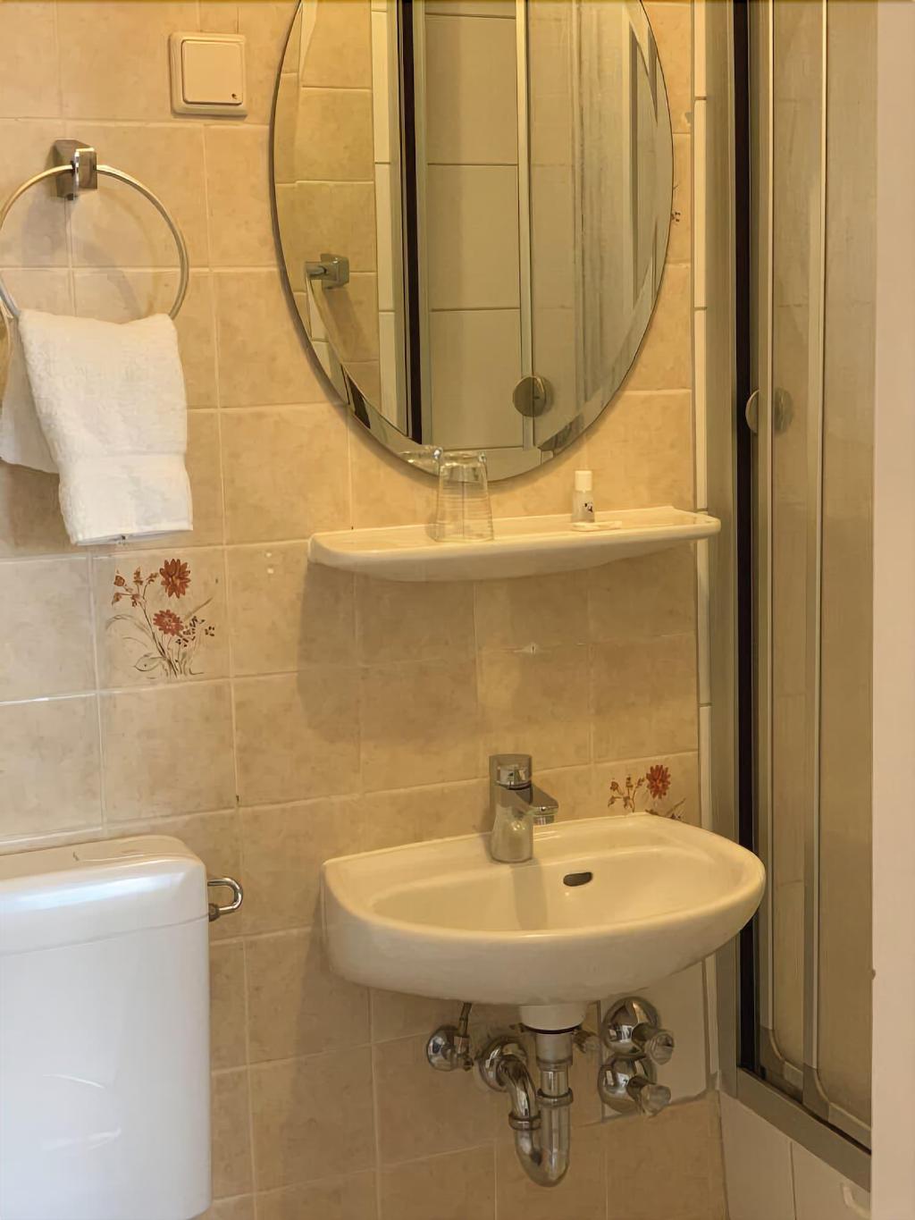 Hotel Jeong