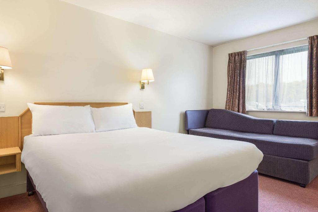 Days Inn Chesterfield Tibshelf