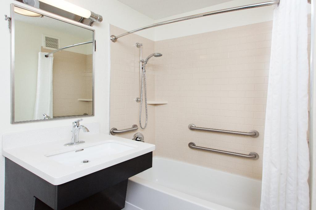 Sonesta Simply Suites Arlington