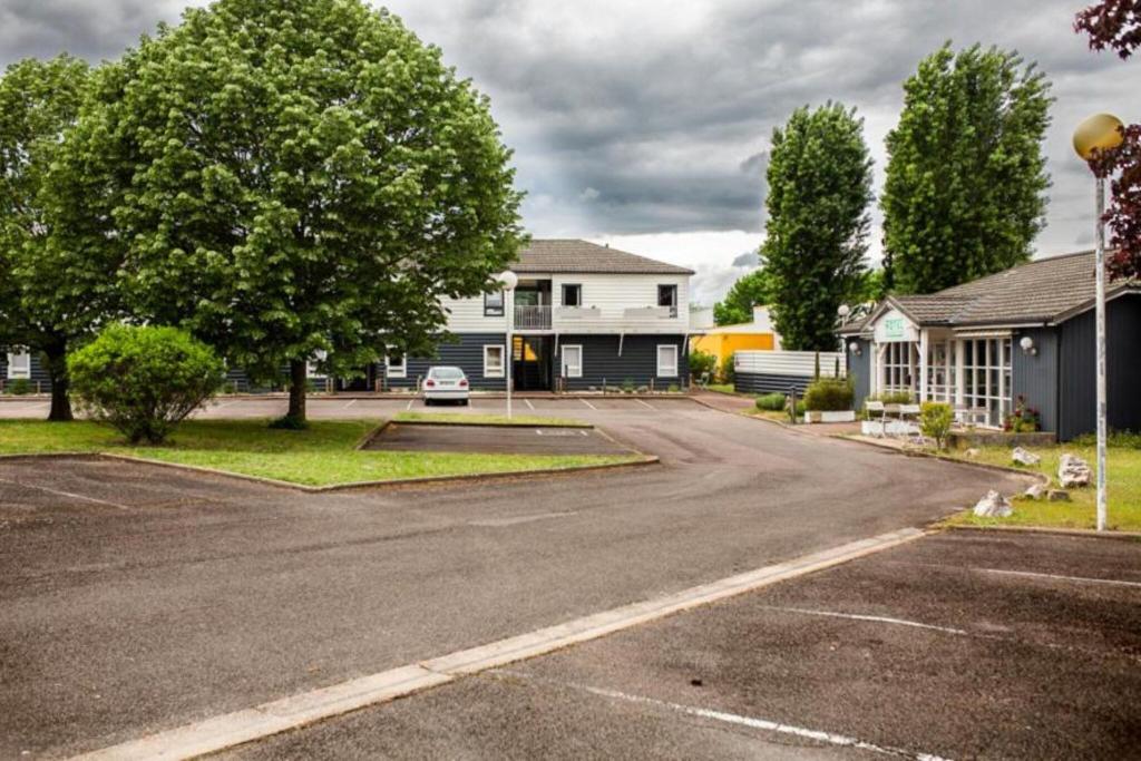 Fasthotel Dijon Nord