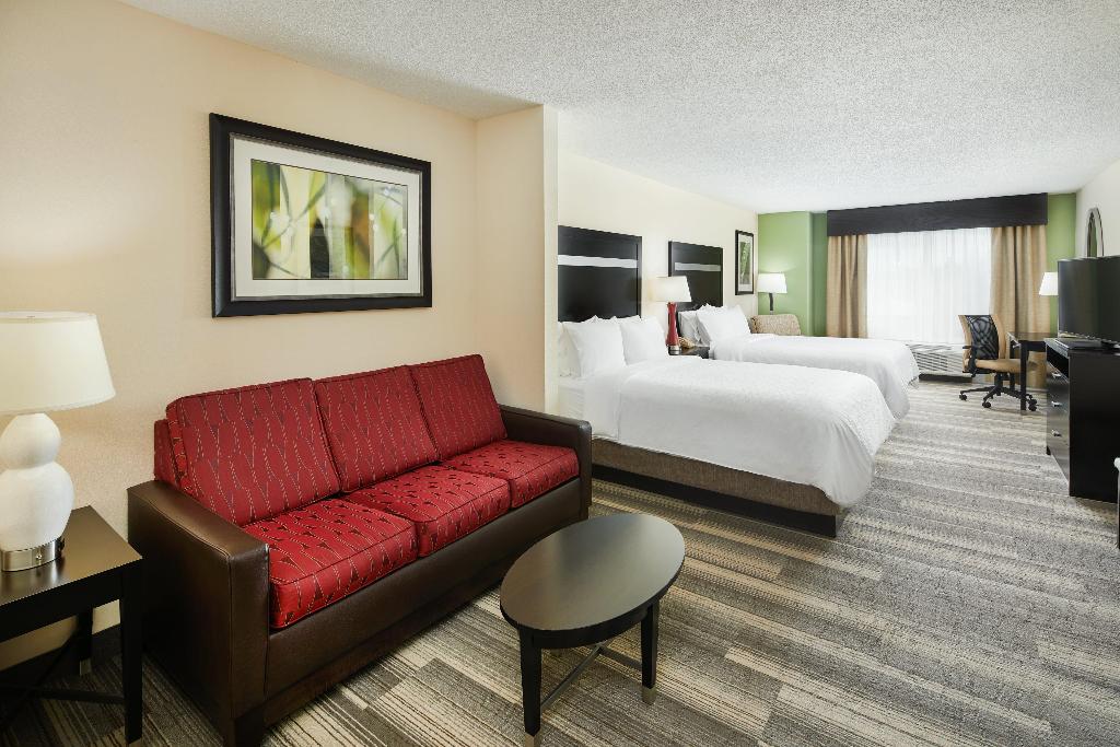Holiday Inn Express I26 Us 29 At Westgate Mall