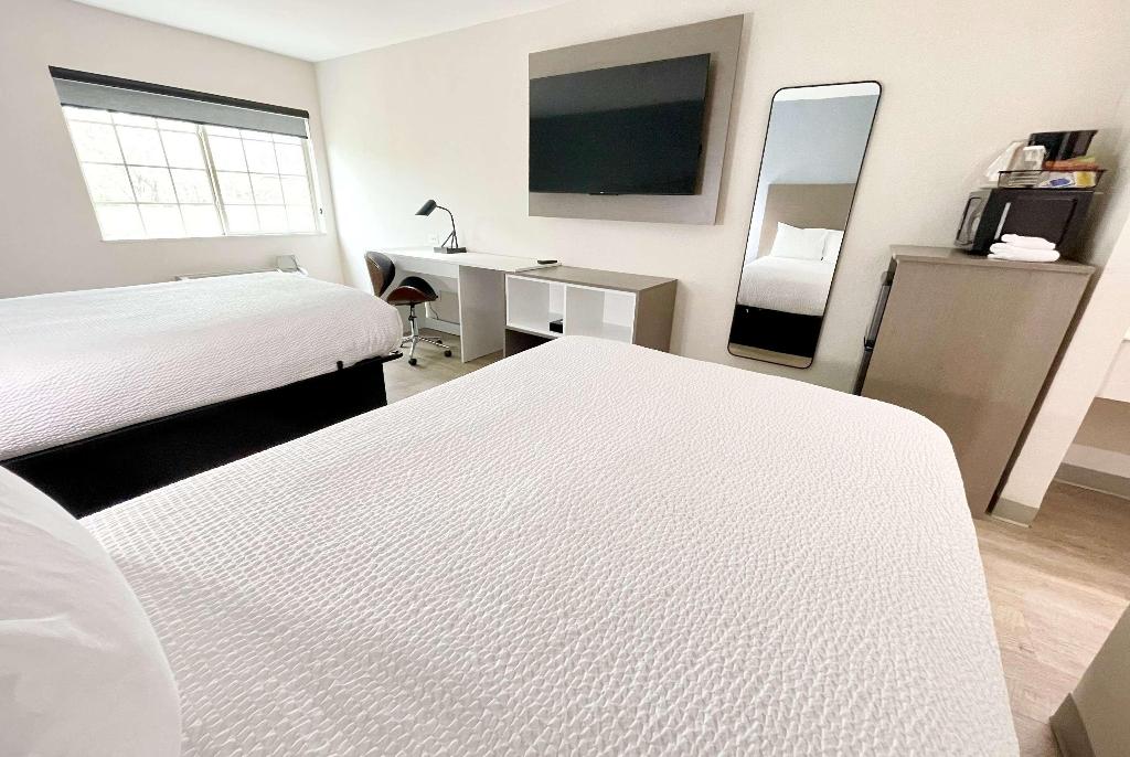 Days Inn by Wyndham Arlington