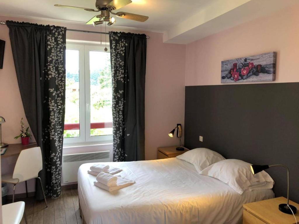 Logis Hôtel Grangier