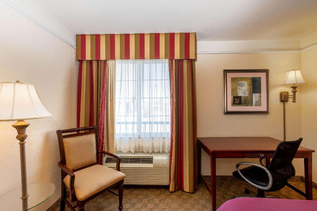 La Quinta Inn & Suites Dodge City