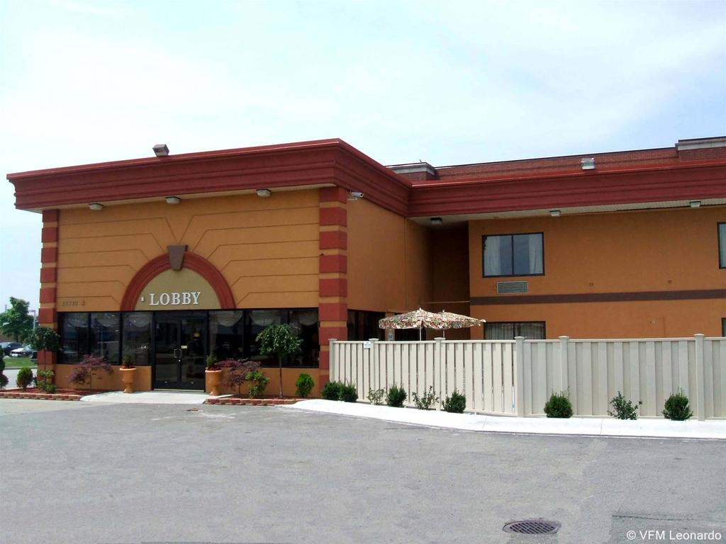 A Victory Inn West Dearborn