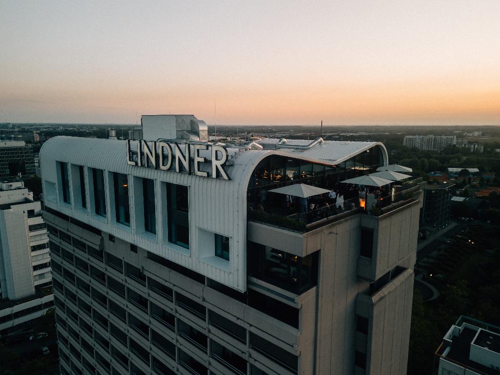 hotel-thumb