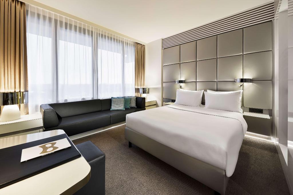hotel-thumb