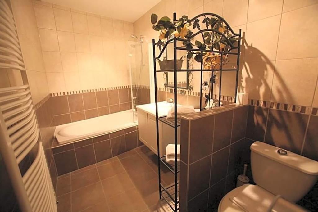 Hôtel Restaurant Le Bourguignon