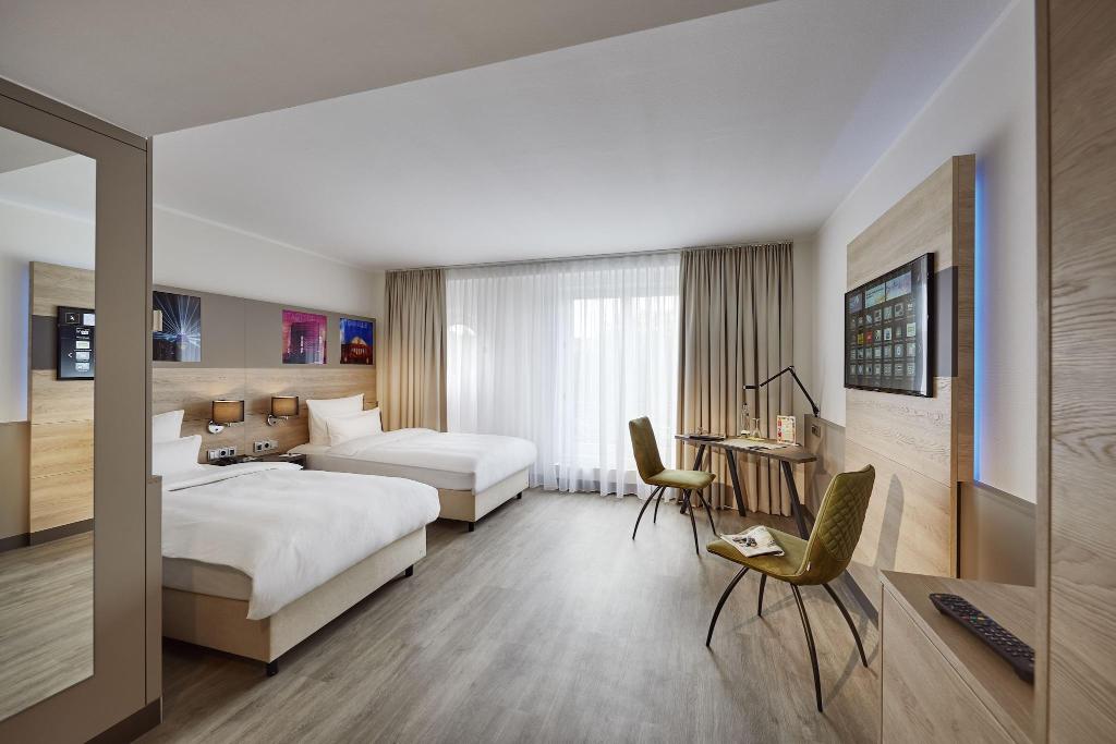 hotel-thumb