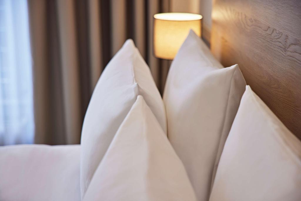 hotel-thumb