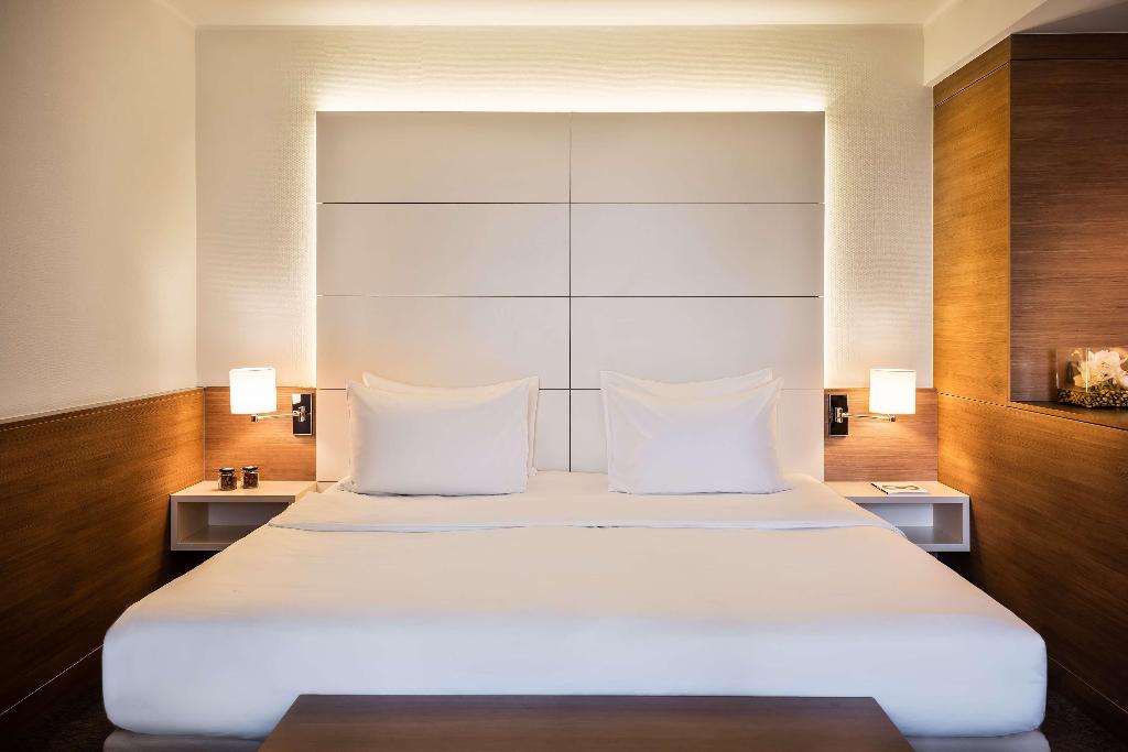 hotel-thumb